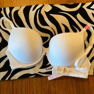 Brand New Pink push up bra 34D